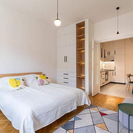 The Palm Springs Apartment Budapest Luaran gambar