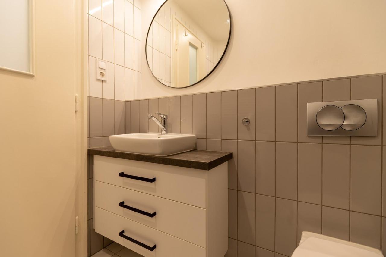 The Palm Springs Apartment Budapest Luaran gambar